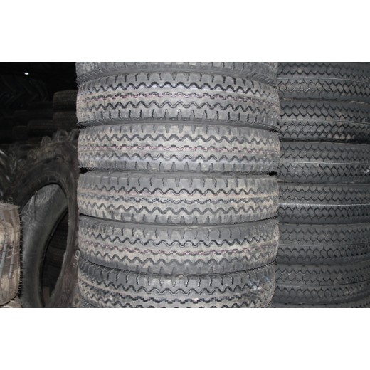 Шинокомплект 8.25R20 Алтайшина 79 131К PR14 TT