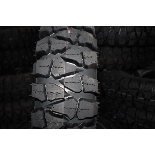 Шинокомплект 215/90-15C Forward Safari 510 99K TT