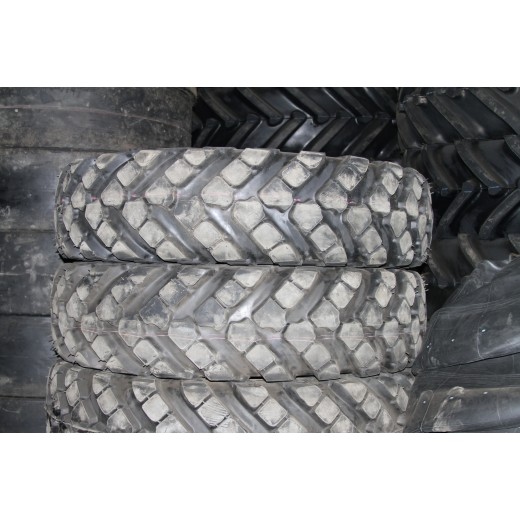 Шинокомплект 12.00-18 Nortec TR-70 124F PR8 TT
